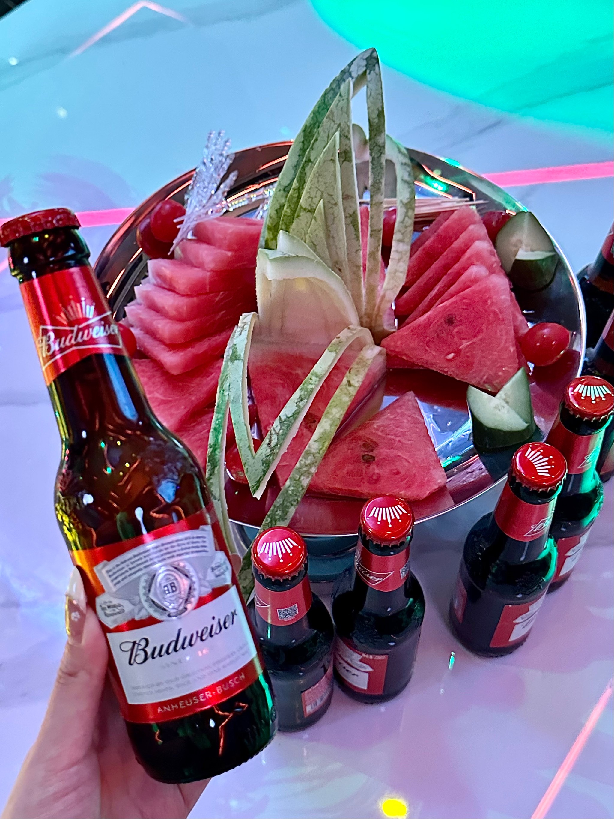 张家界商务ktv多少钱一个小时-慈利县ktv预定